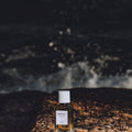 Senyokô Une Île Pluvieuse Extrait de Parfum - Stéle