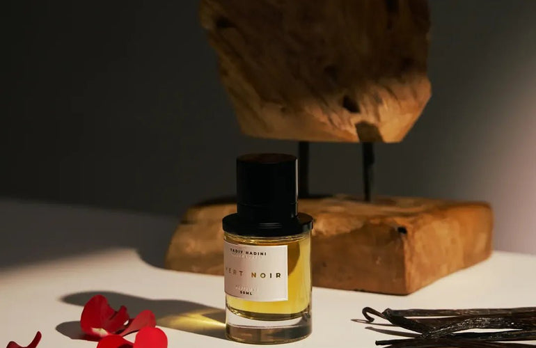 Yadiy Hadini Vert Noir Extrait de Parfum - Stéle