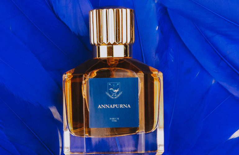Wren Atelier Annapurna Parfum - Stéle