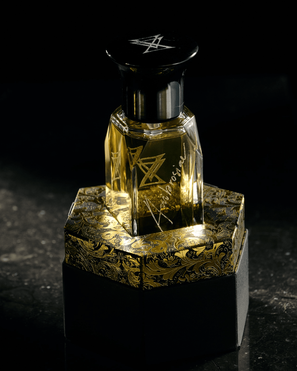 Extra Virgo Ambrosiae Extrait de Parfum - Stéle