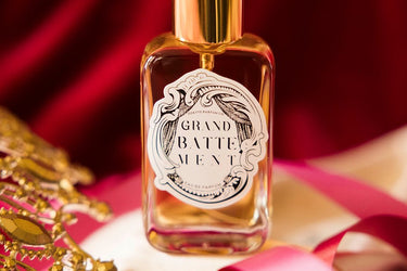 Odette Grand Battement Eau de Parfum - Stéle