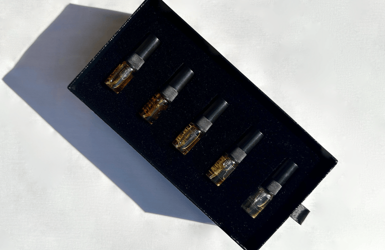 Extra Virgo Forbidden Botanica Discovery Set - Stéle