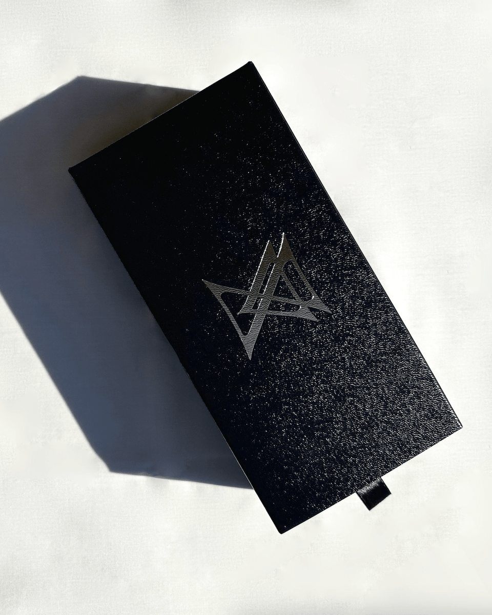 Extra Virgo Forbidden Botanica Discovery Set - Stéle