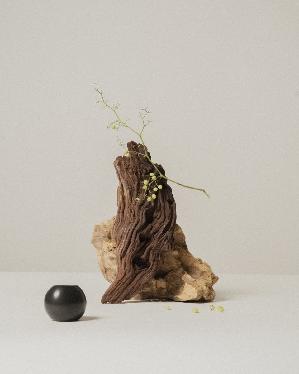 Hima Jomo Khullu Eau de Parfum - Stéle
