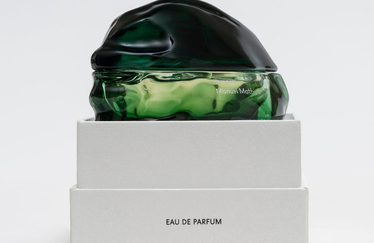Manuel Mathieu île noire Eau de Parfum - Stéle