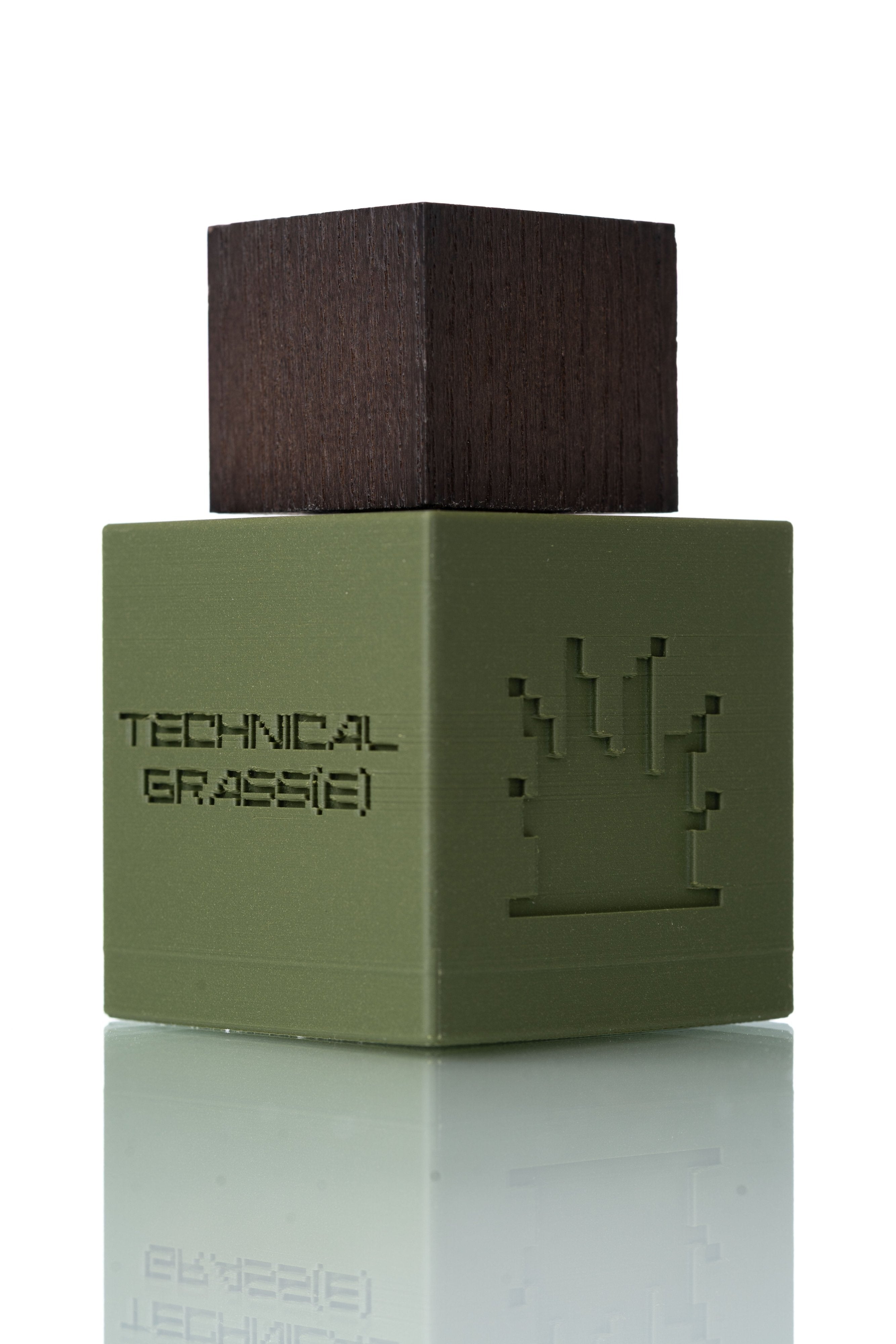 JINX Technical Grass(e) Elixir de Parfum – Stéle