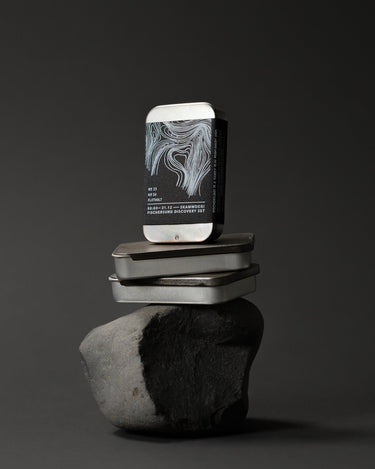 Fischersund Skammdegi (Dark) Discovery Set - Stéle