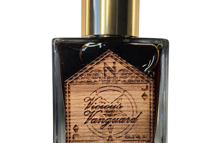 Nebiru Parfvms Vicious Vanguard Extrait de Parfum - Stéle