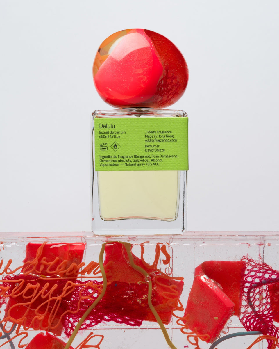 .Oddity Delulu Extrait de Parfum - Stéle