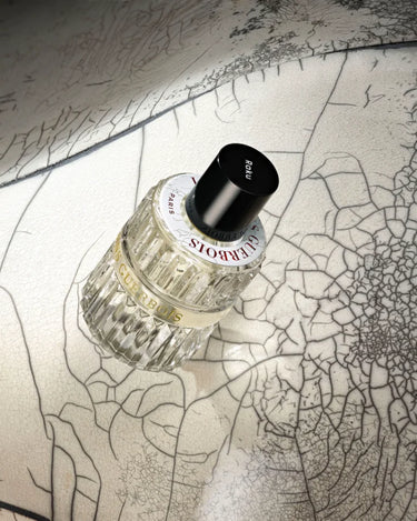 Les Bains Guerbois Raku Eau de Parfum - Stéle