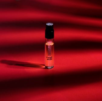 Sous Le Manteau Vapeurs Diablotines n°5 Eau de Parfum – Stéle