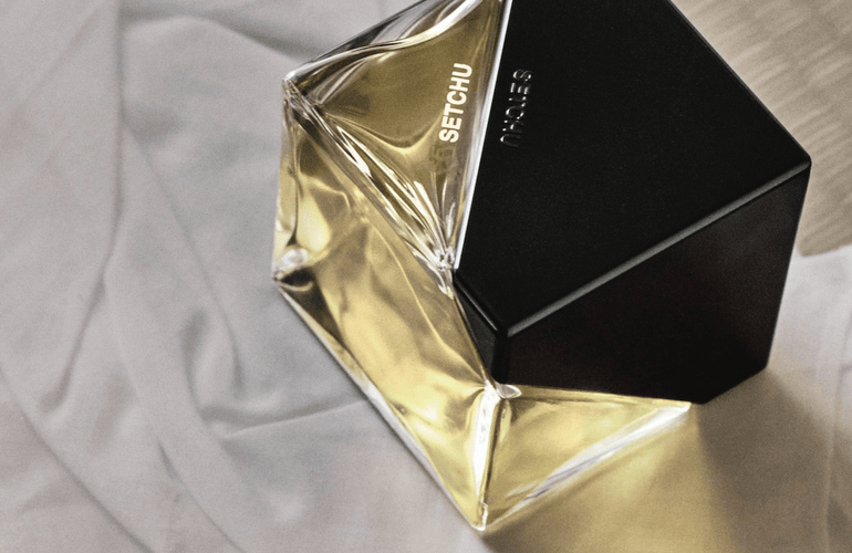 Setchu Thursday 1PM | Ayu Eau de Parfum - Stéle