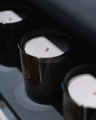 Perfumer H Ink Candle - Stéle