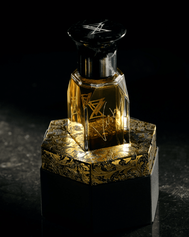Extra Virgo Vesta Extrait de Parfum - Stéle